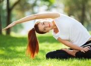 熊猫体育官网入口-布克在焦点战证明自己，快船完胜热火