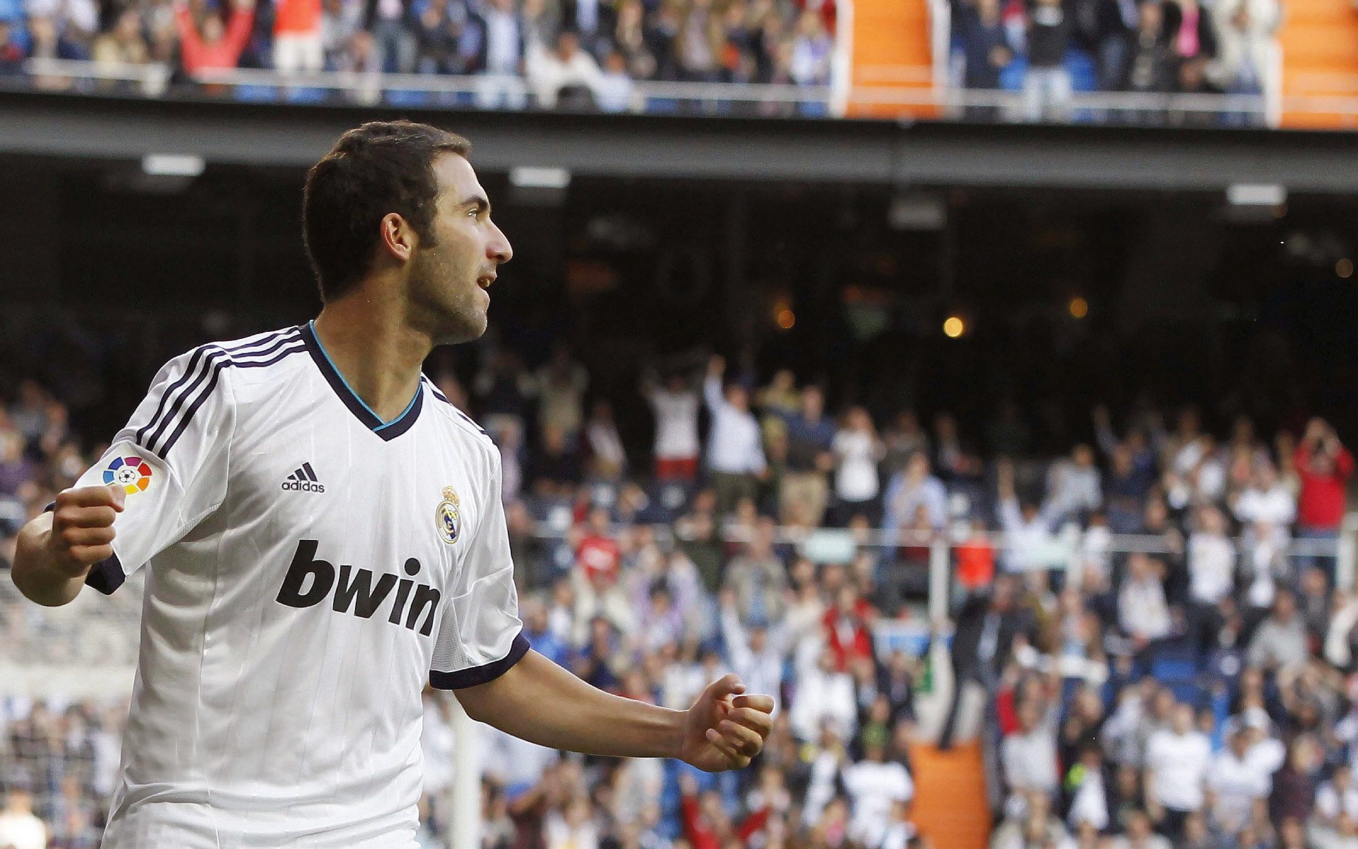 梅西用实力证明自己，法国单节拉开澳大利亚